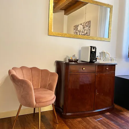 Relais Ponte Pietra Oda ve Kahvaltı Verona