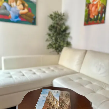 Relais Ponte Pietra Oda ve Kahvaltı Verona