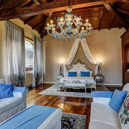 Bed & Breakfast Relais Ponte Pietra Verona